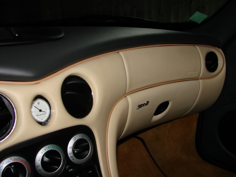 Rénovation des cuirs de ma 3200 GT Assetto Corsa DSC08914